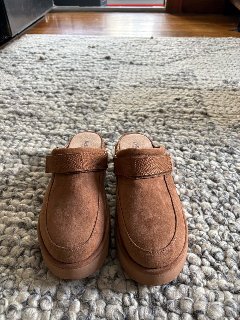 Dr. Scholl's Women's Chill Time Slip On Clog in Brown - Picture 6 of 8